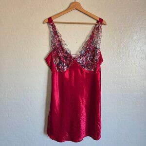 Wendy Ann Vintage 90s Satin Red/Green Floral Lace Mini Slip Dress Nightie Size L